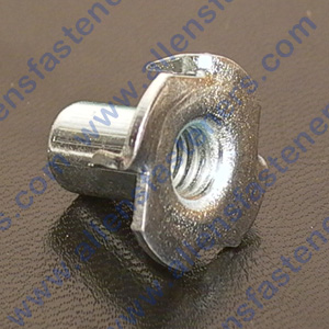 STAINLESS STEEL 4 PRONG TEE NUT