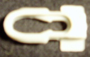 DOOR & QUARTER PANEL MOULDING CLIP